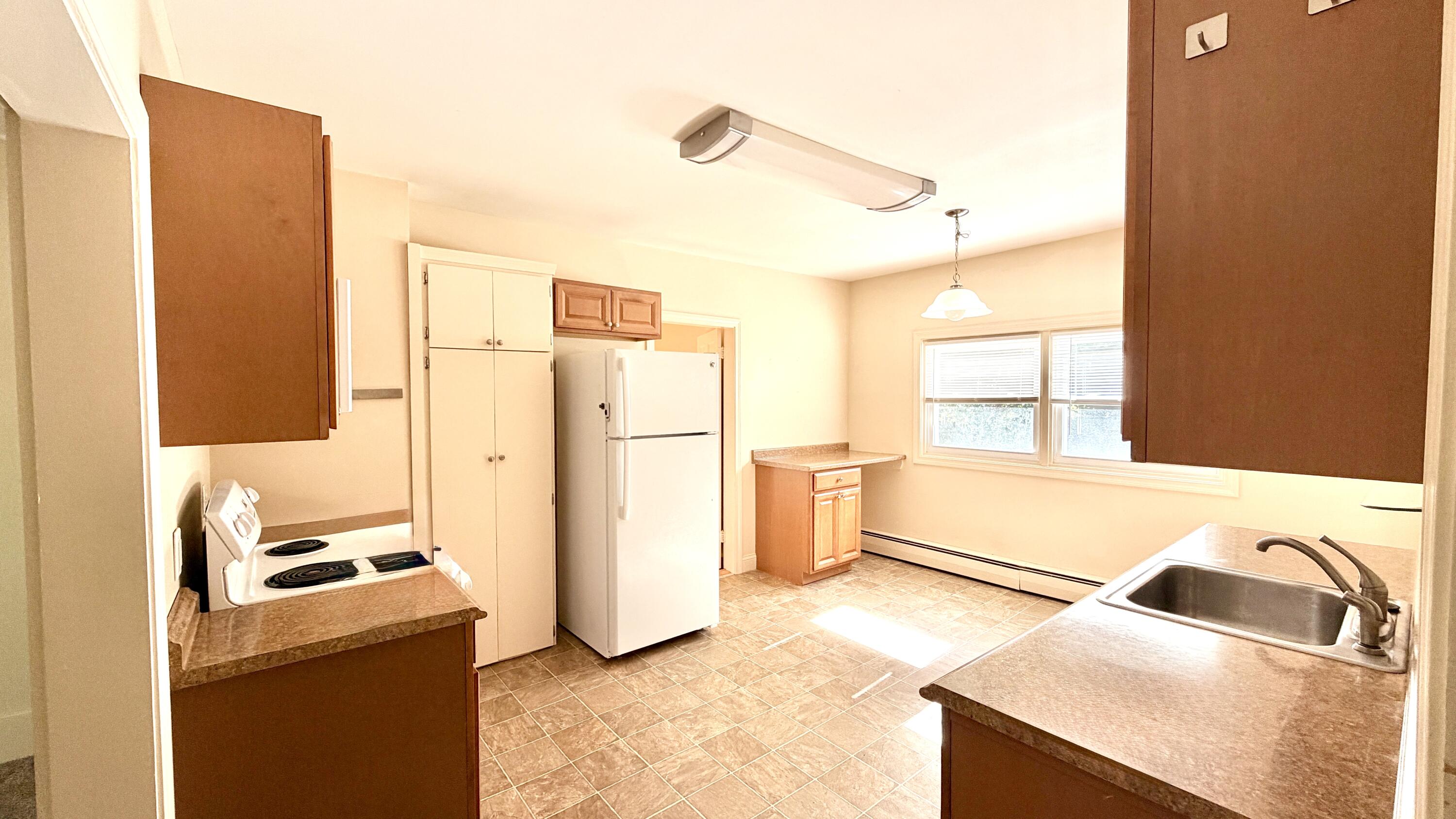 47 Fall Brook Street Portland, ME 04103 - Photo 6 of 41 47 Fall Brook St