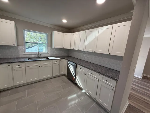 $450,000 | 8424 Northwest 4th Place, Gainesville, FL 32607