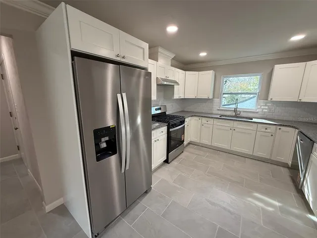 $450,000 | 8424 Northwest 4th Place, Gainesville, FL 32607