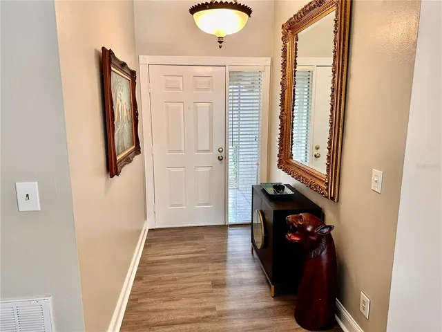 $650,000 | 559 Quintana Place Northeast, St. Petersburg, FL 33703