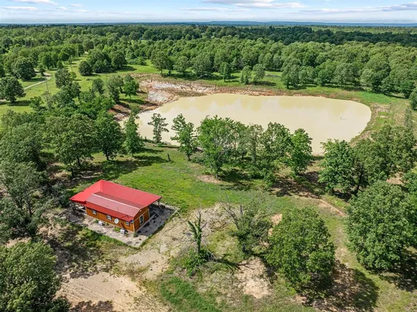 $300,000 | 1942 East 1970 Road, Antlers, OK 74523