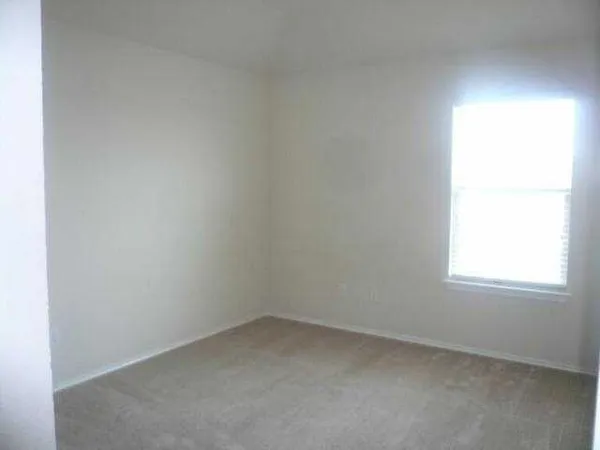 $2,200 | 1559 Haynie Bend, Round Rock, TX 78665