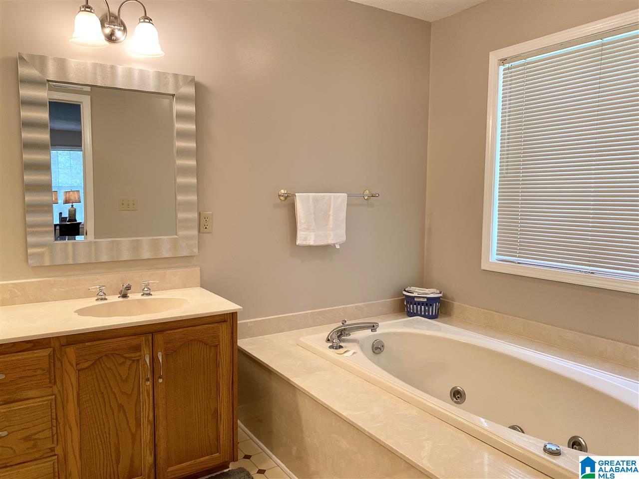 322 Skyview Lake Road Warrior, AL 35180 - Photo 25 of 46