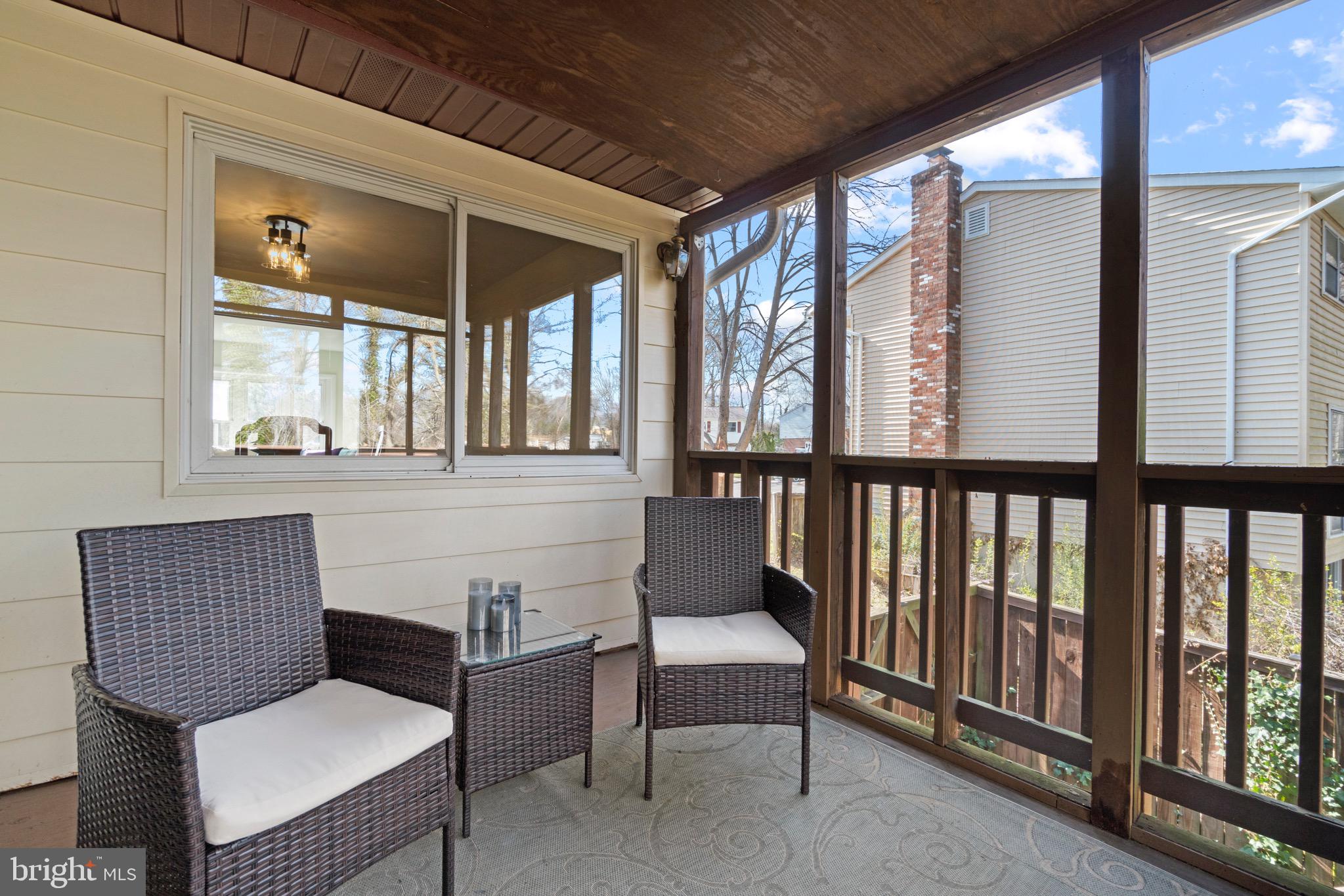 13819 Delaney Road Woodbridge, VA 22193 - Photo 31 of 38 Screened Porch