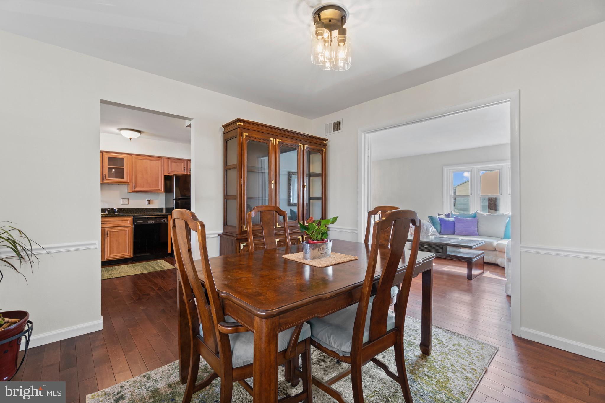 13819 Delaney Road Woodbridge, VA 22193 - Photo 6 of 38 Dining Room