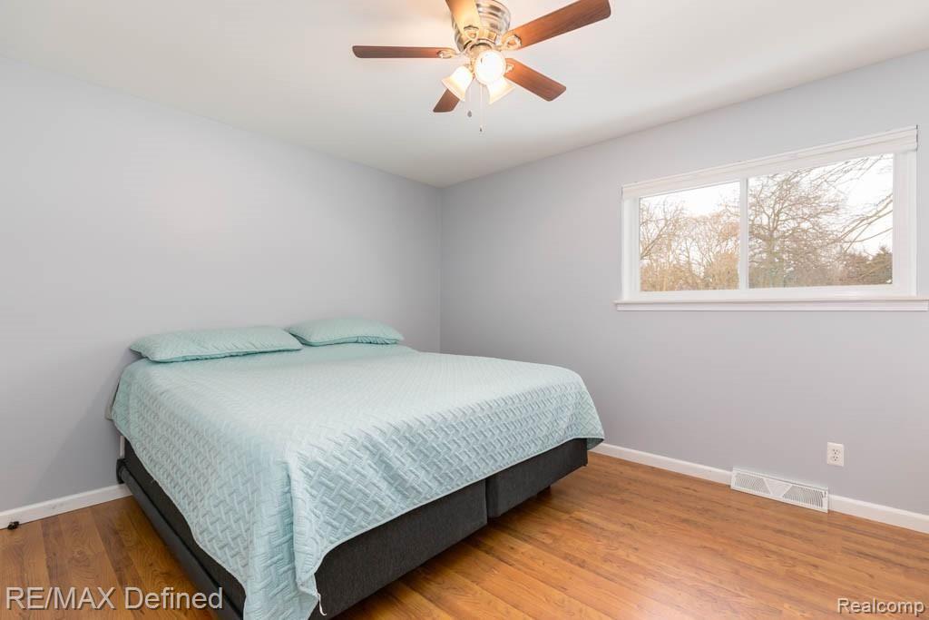 555 May Road Rochester Hills, MI 48307 - Photo 15 of 33