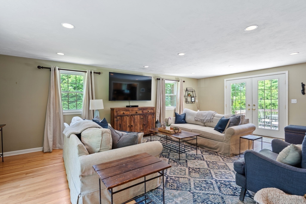 68 Old Post Road Walpole, MA 02032 - Photo 15 of 39