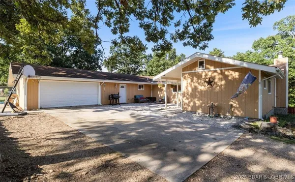 1489 Highway 17, Iberia, MO 65486