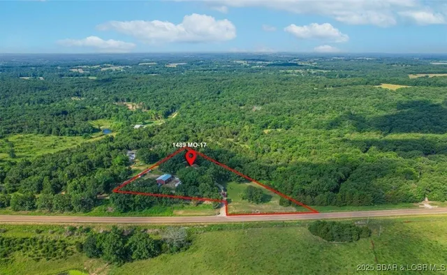$299,900 | 1489 Highway 17, Iberia, MO 65486