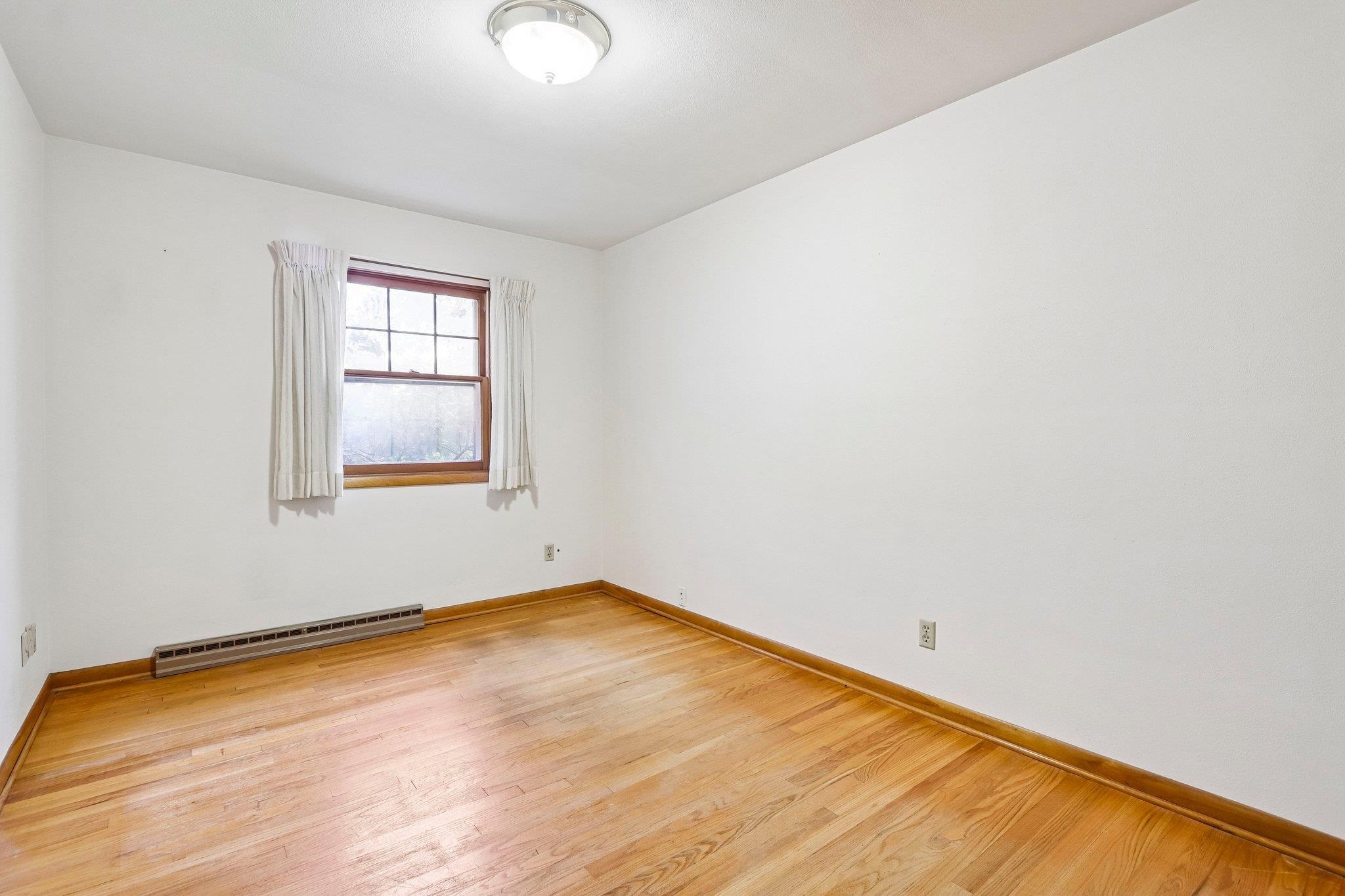 6006 Greentree Road Madison, WI 53711 - Photo 28 of 53 Gallery Image 28