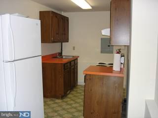212 Cedarbrook Road Sicklerville, NJ 08081 - Photo 3 of 5