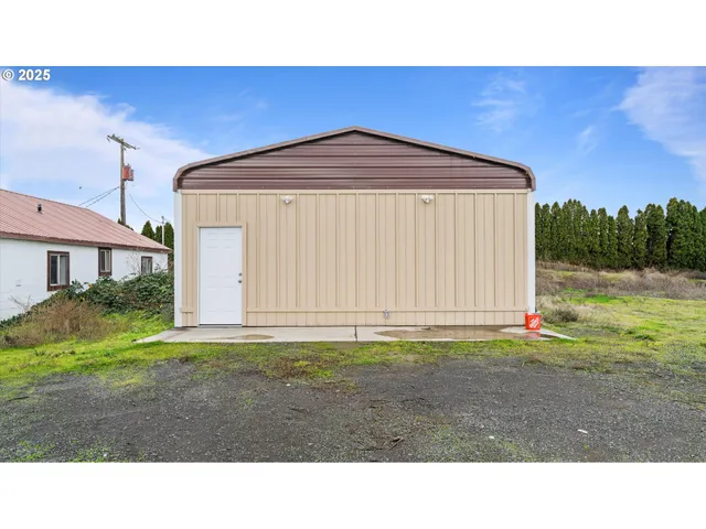 $350,000 | 85576 Highway 11, Milton Freewater, OR 97862