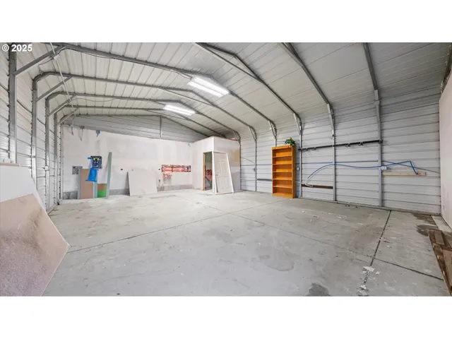 $350,000 | 85576 Highway 11, Milton Freewater, OR 97862