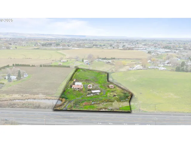 $350,000 | 85576 Highway 11, Milton Freewater, OR 97862