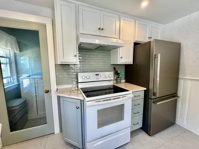 $3,000 | 15 Manor Drive, Rye, NH 03870