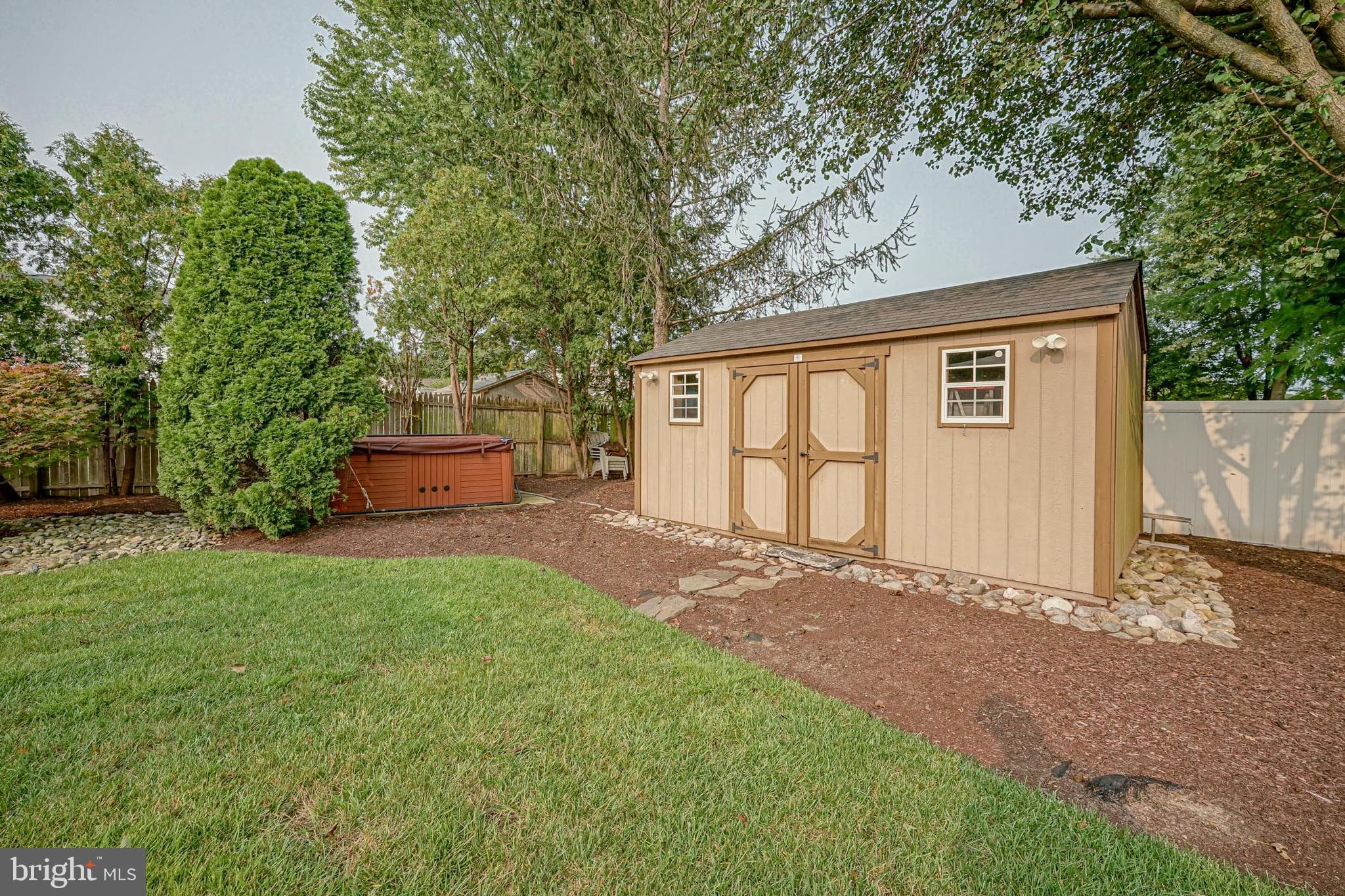 9 Chesterfield Road Sewell, NJ 08080 - Photo 4 of 40