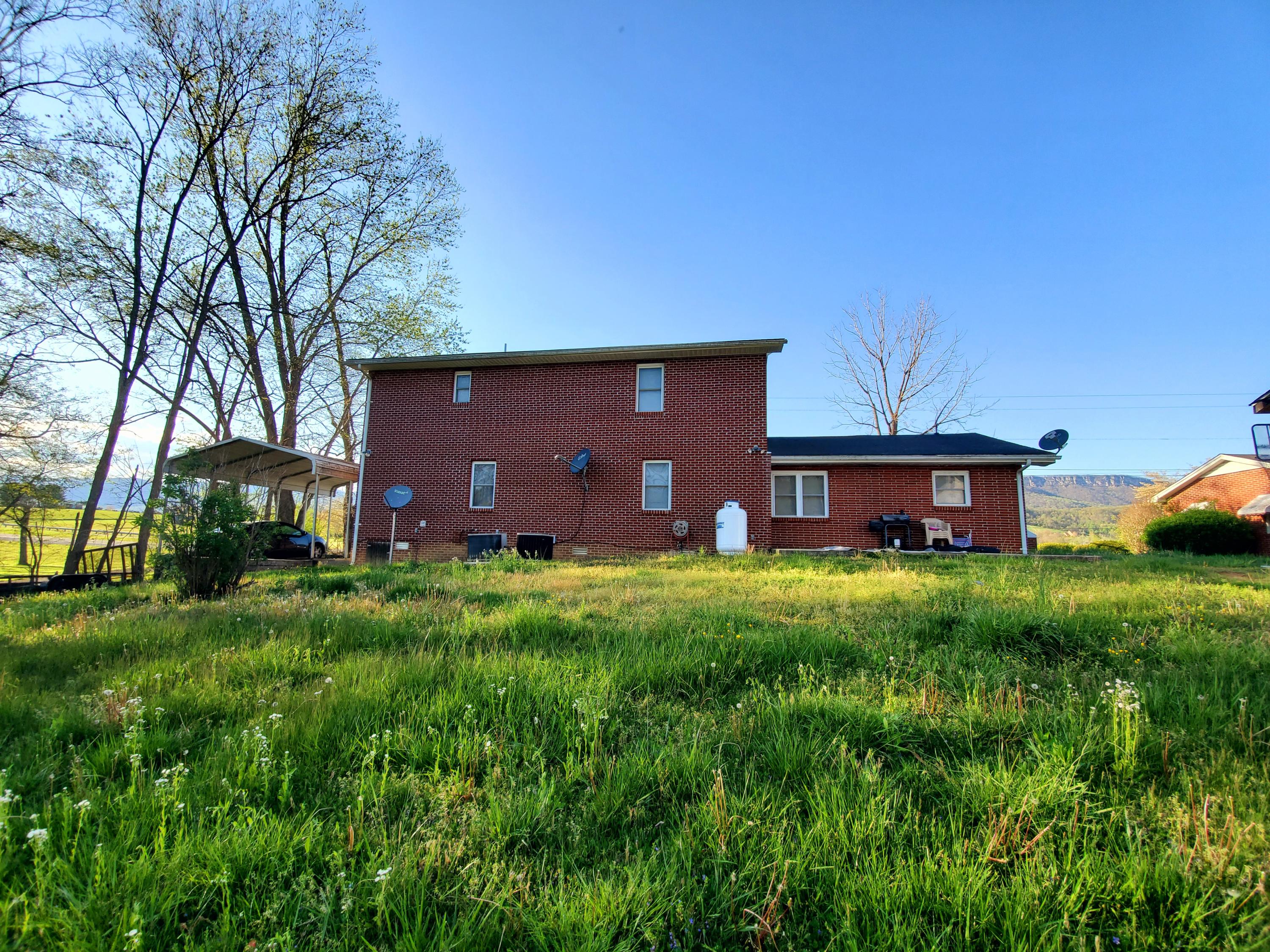11514 Wilderness Road Ewing, VA 24248 - Photo 3 of 29 20210420_183916