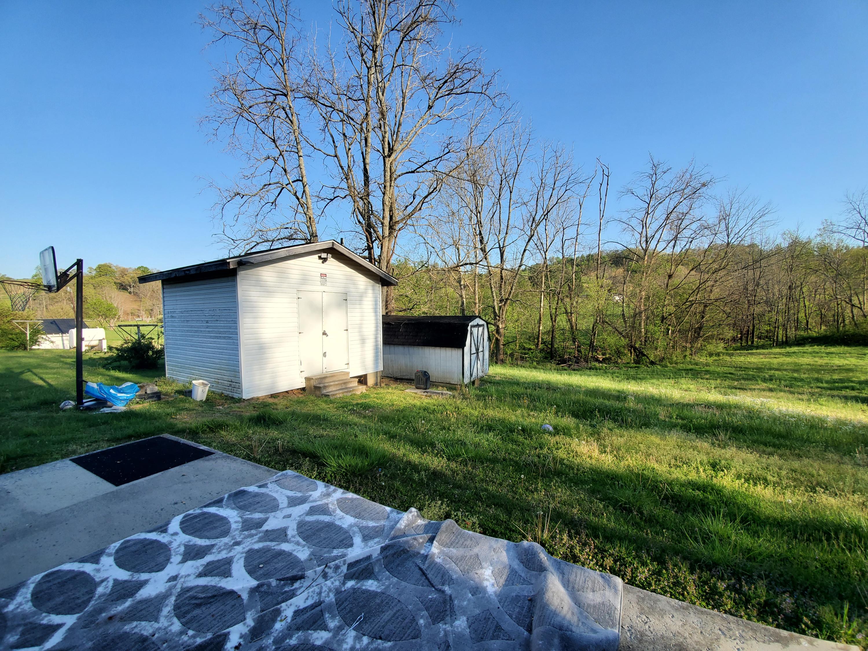 11514 Wilderness Road Ewing, VA 24248 - Photo 9 of 29 20210420_183852