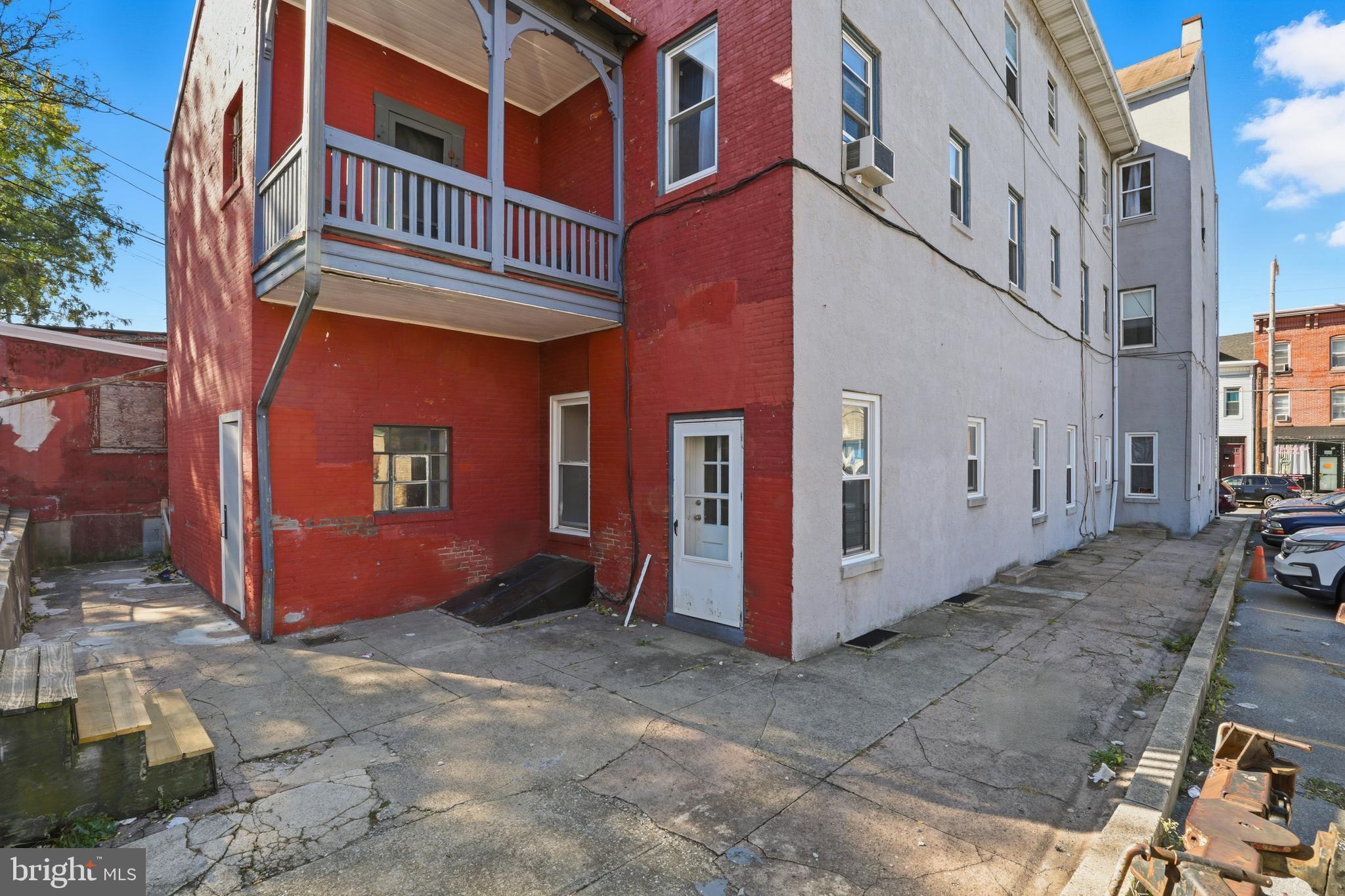 831 North 10th Street Reading, PA 19604 - Photo 8 of 33 a view of a house with a yard