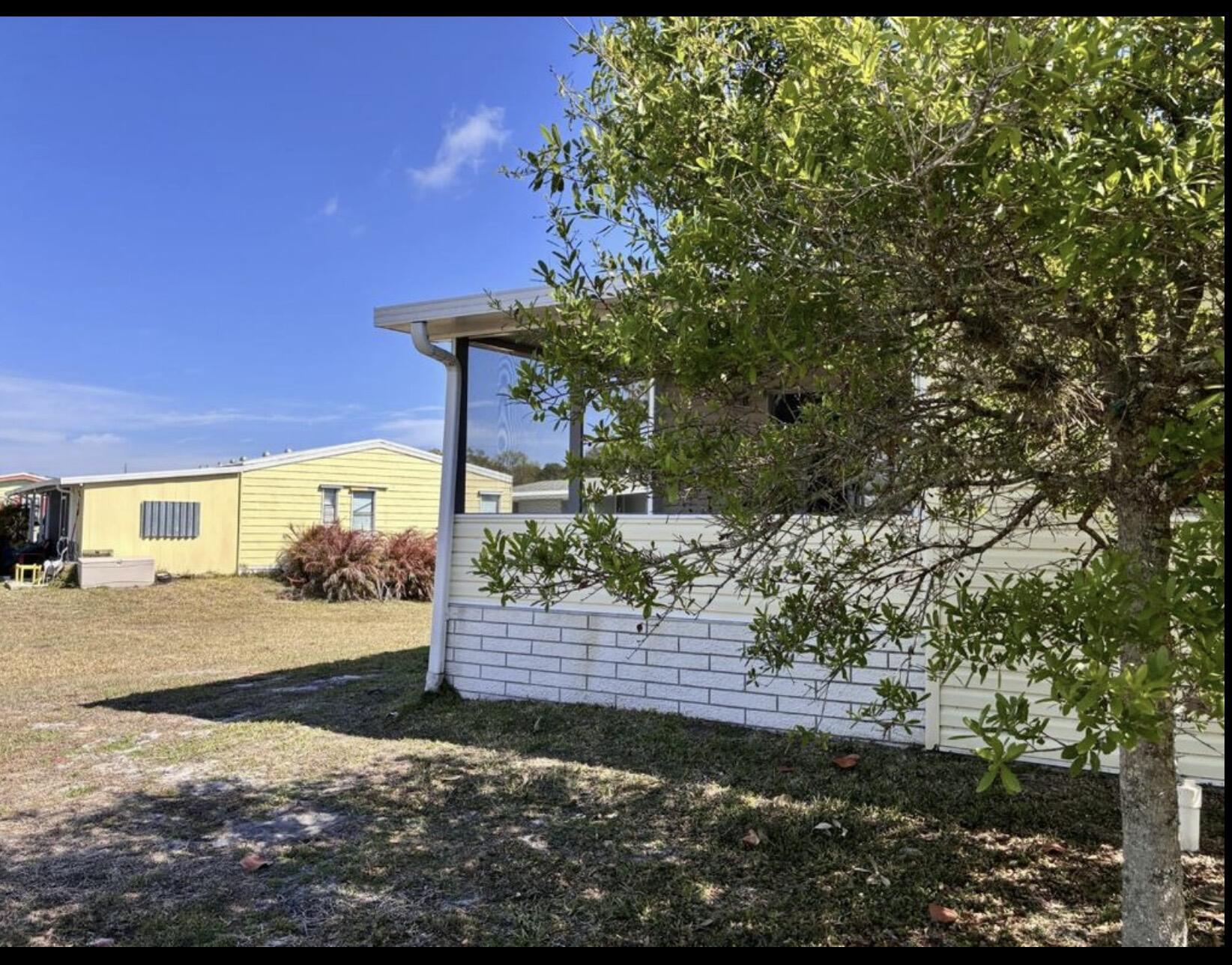 6850 Southeast Morningside Drive Stuart, FL 34997 - Photo 16 of 23 IMG_9892