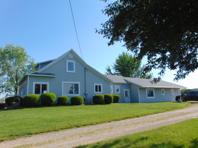 8385 North Wisner Road Breckenridge, MI 48615 - Photo 57 of 63 1875304-56.JPG
