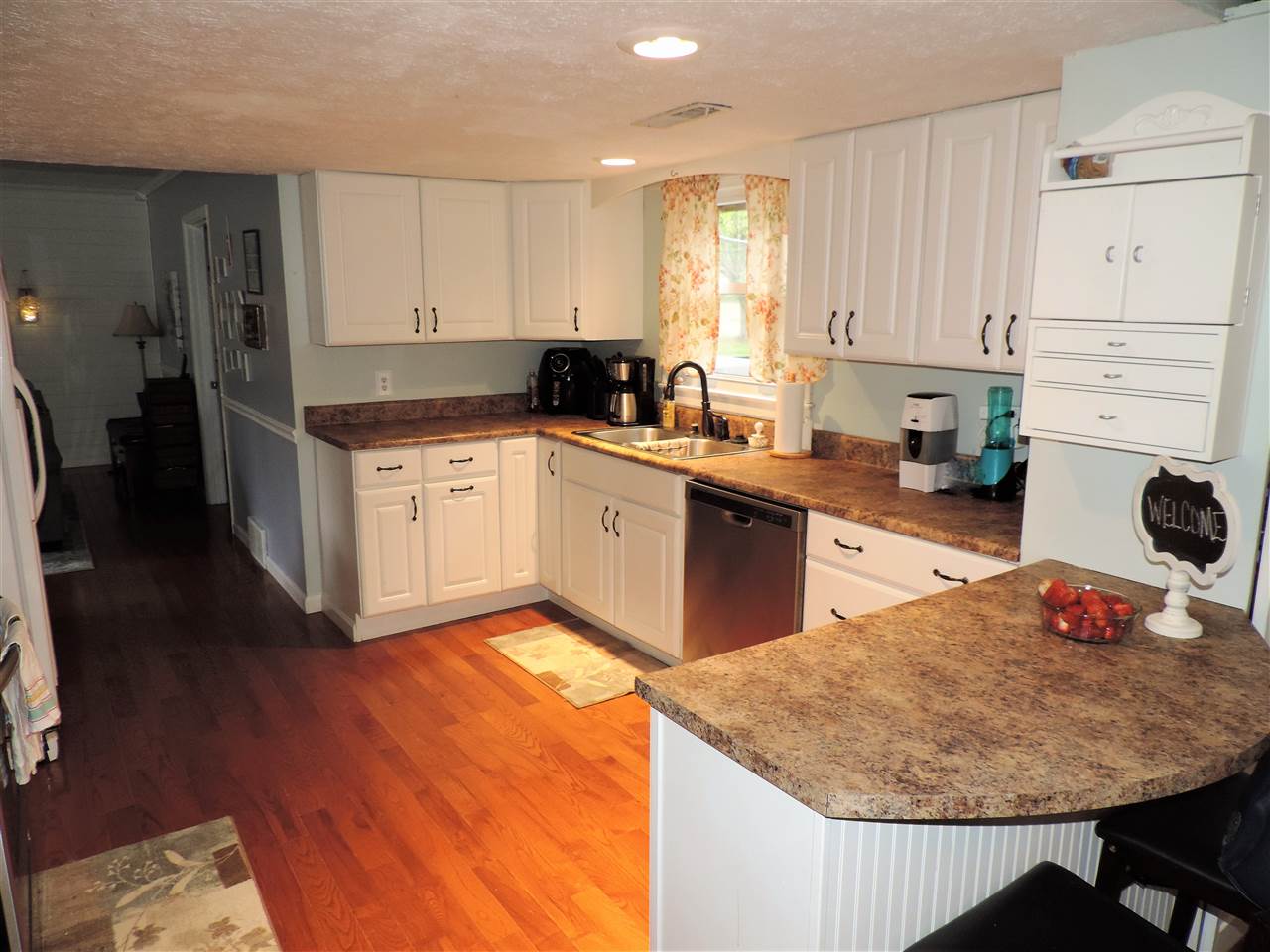 1028 Big Bend Road Barboursville, WV 25504 - Photo 7 of 28 Gallery Image 7