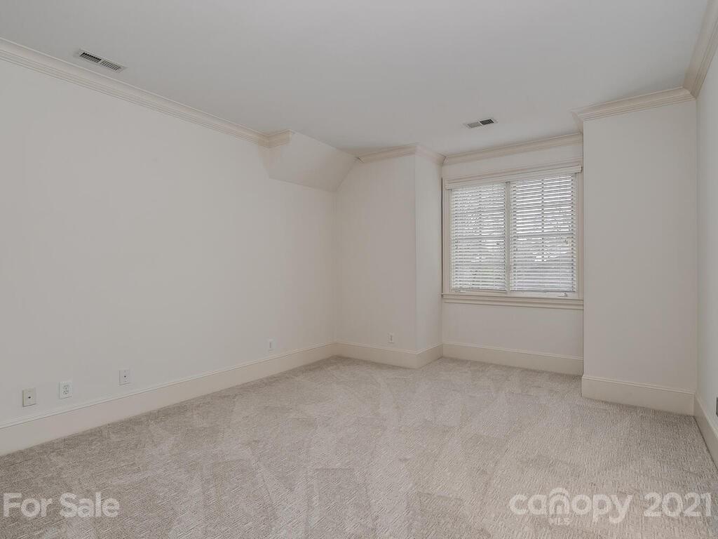 1400 Sterling Road Charlotte, NC 28209 - Photo 19 of 25 Gallery Image 19