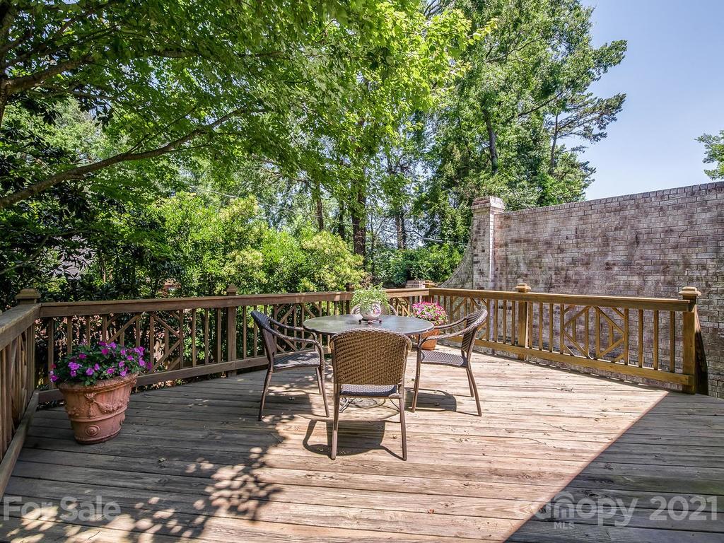 1400 Sterling Road Charlotte, NC 28209 - Photo 22 of 25 Gallery Image 22