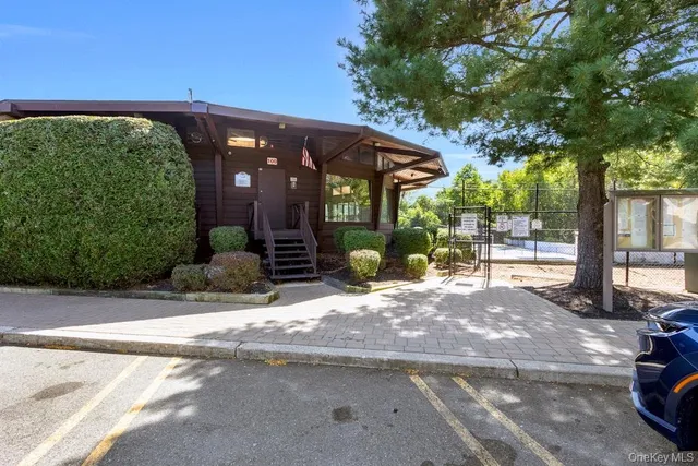 a view of a house with a outdoor space