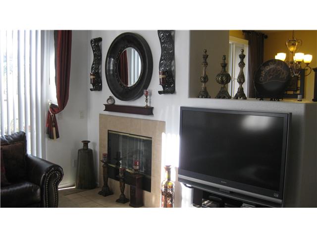 2755 Castlehill Road, Unit 2 Chula Vista, CA 91915 - Photo 4 of 14