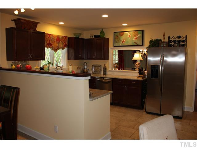 4301 Boxwood Road Raleigh, NC 27612 - Photo 9 of 18 Photo 9