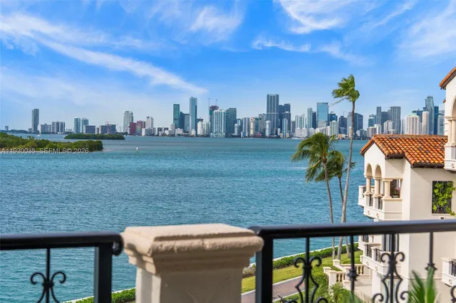 $4,500,000 | 2245 Fisher Island Drive, Unit 3405, Miami Beach, FL 33109