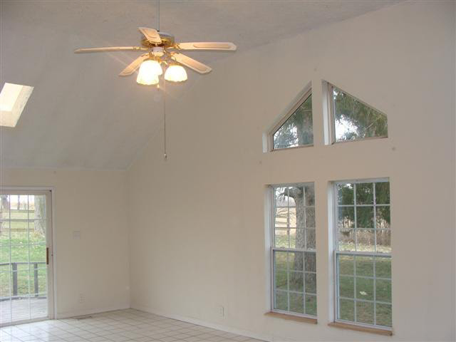 10005 South County Farm Road Claypool, IN 46510 - Photo 3 of 11