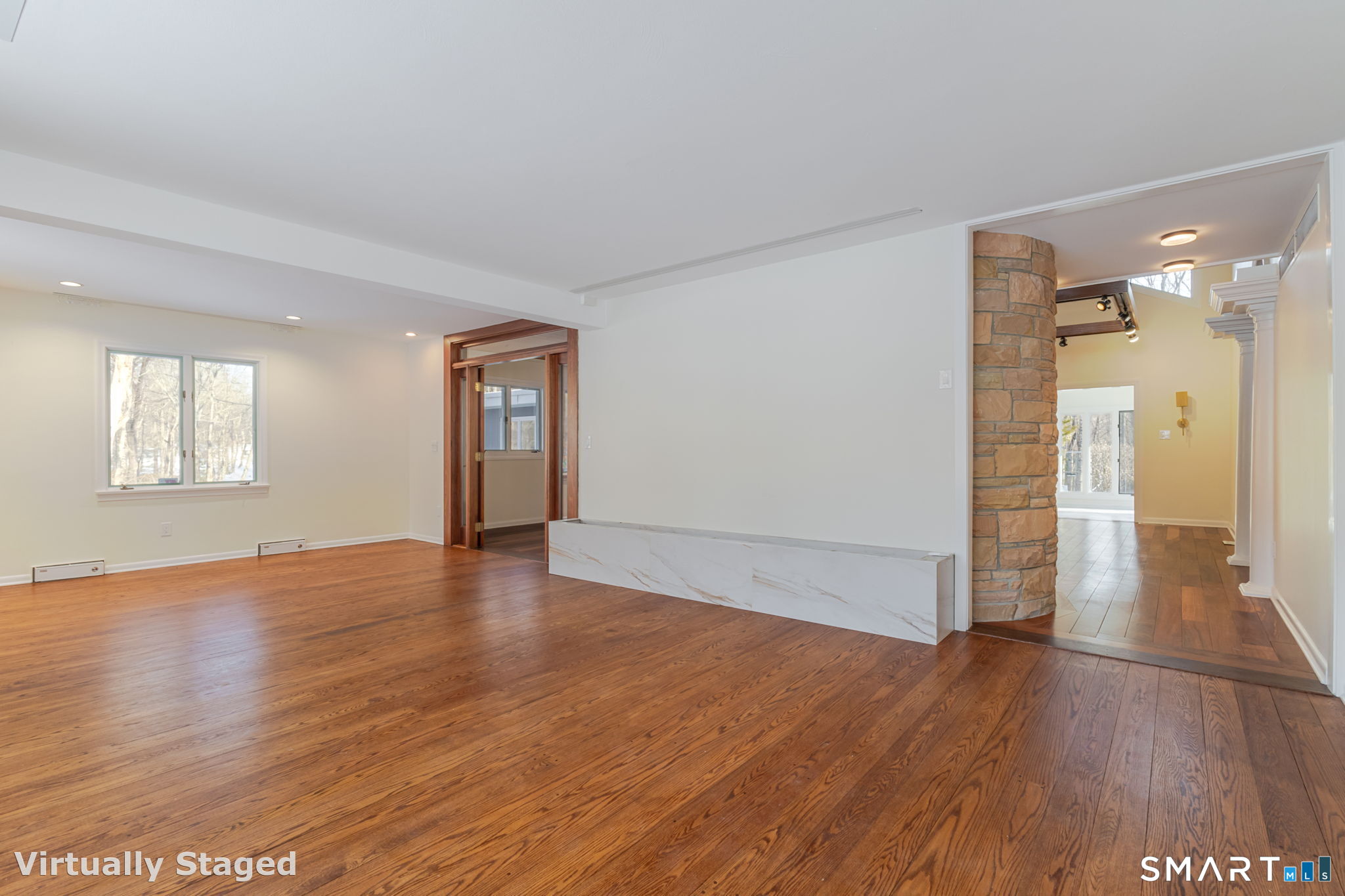 5 Mohawk Lane Woodbridge, CT 06525 - Photo 28 of 48 LIVING ROOM