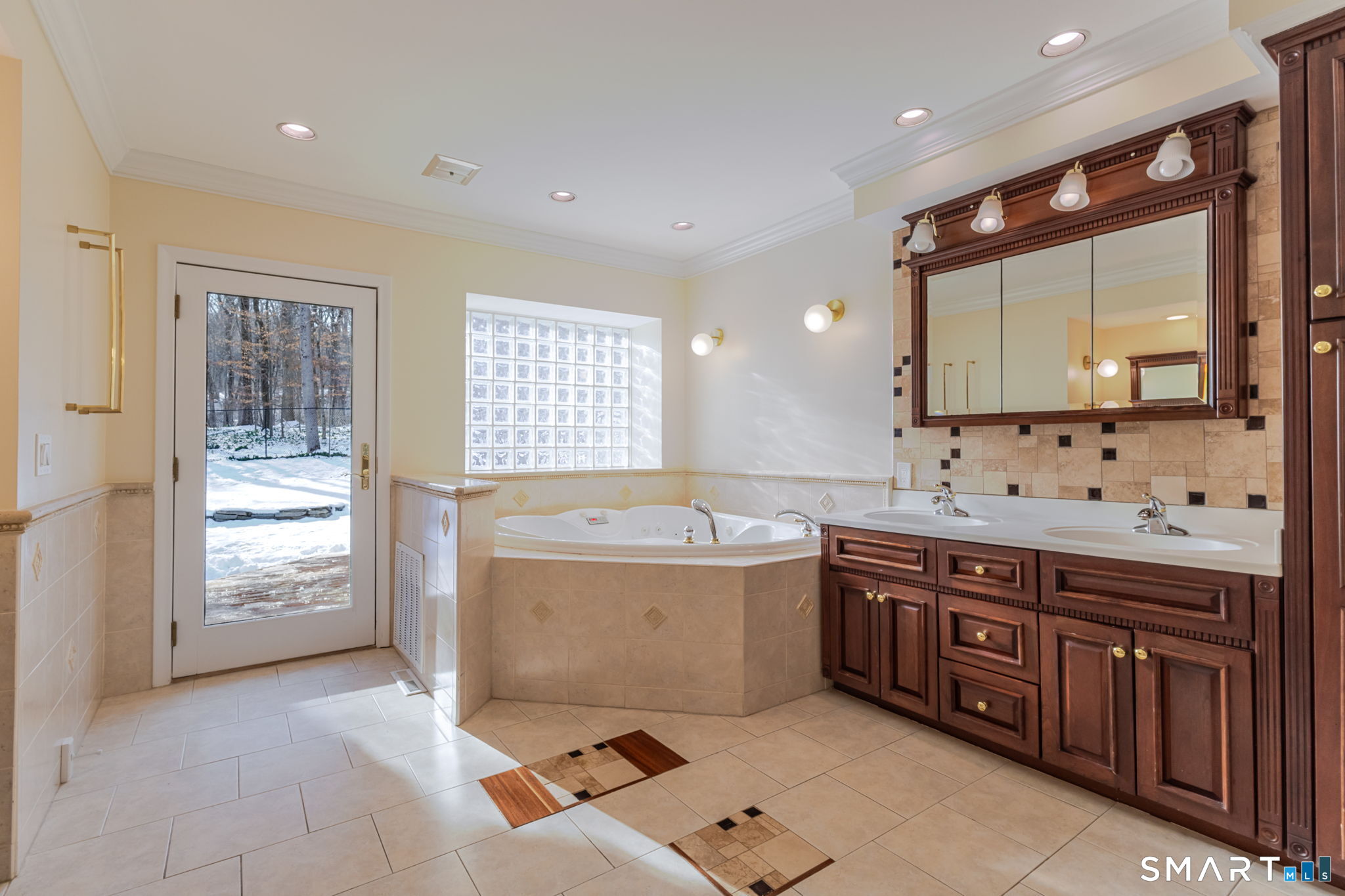 5 Mohawk Lane Woodbridge, CT 06525 - Photo 41 of 48 PRIMARY BATH WITH WHIRLPOOL TUB AND STEAM SHOWER