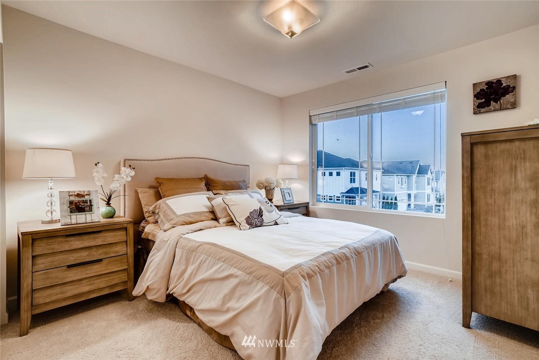 3702 198th Place Southeast Bothell, WA 98012 - Photo 16 of 25 Gallery Image 16