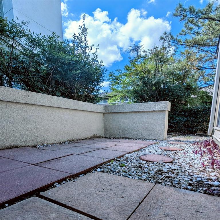 9613 Walnut Street, Unit 2105 Dallas, TX 75243 - Photo 11 of 13