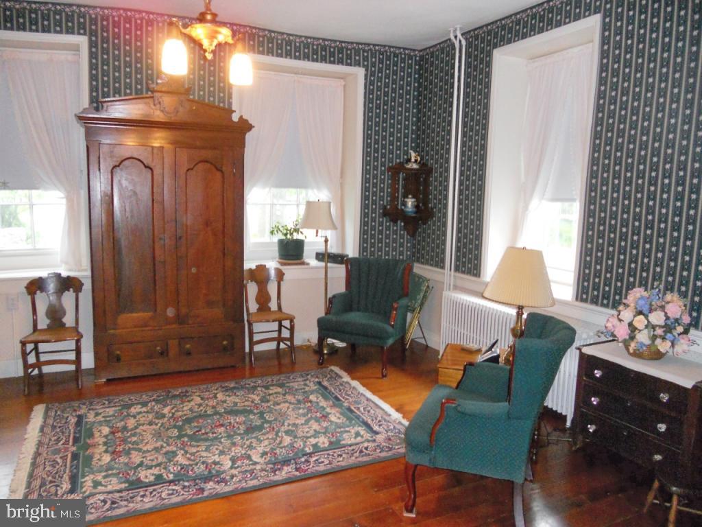 833 Lititz Road Lititz, PA 17543 - Photo 2 of 73 Gallery Image 2