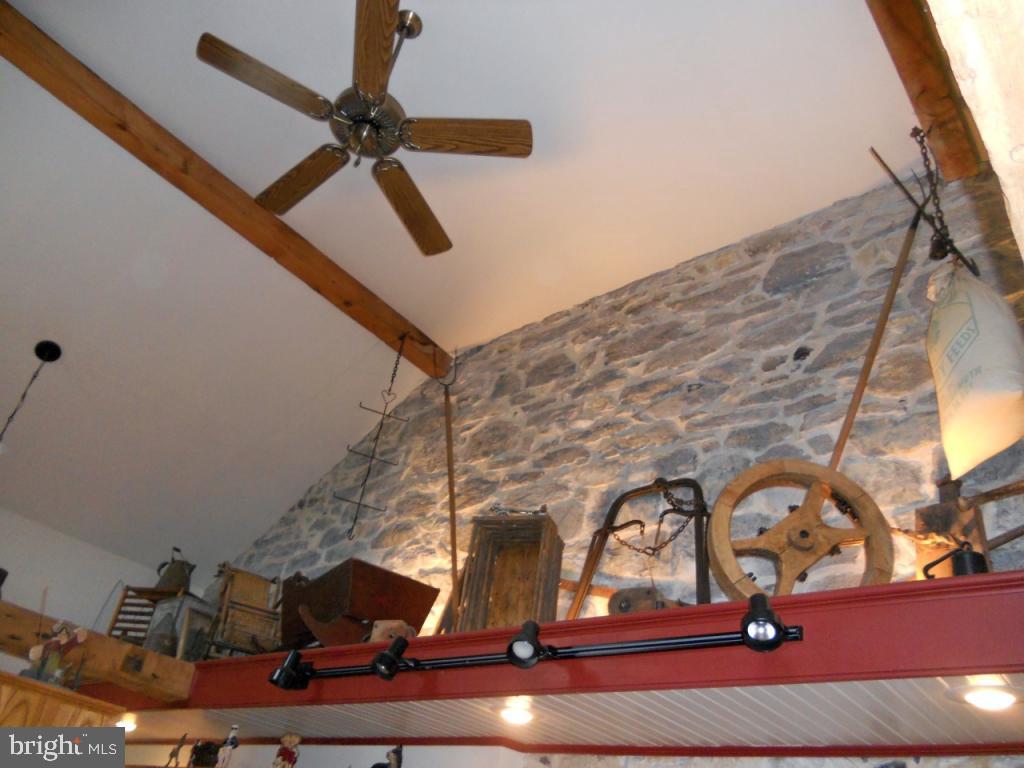 833 Lititz Road Lititz, PA 17543 - Photo 17 of 73 Gallery Image 17