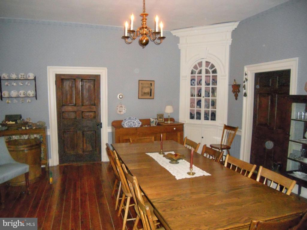 833 Lititz Road Lititz, PA 17543 - Photo 7 of 73 Gallery Image 7