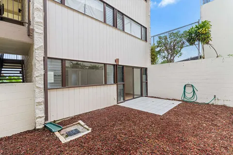 $438,880 | 79-7199 Mamalahoa Highway, Unit 110, Holualoa, HI 96725
