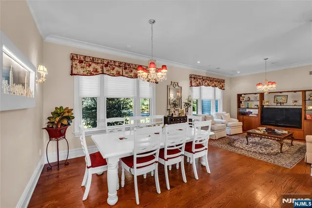 $2,950,000 | 11 Oconnors Lane, Old Tappan, NJ 07675