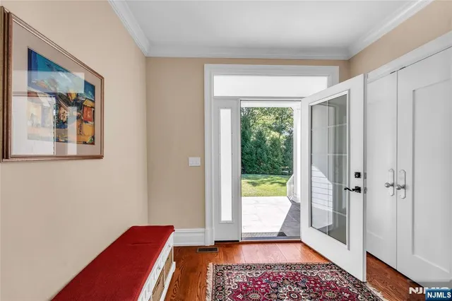 $2,950,000 | 11 Oconnors Lane, Old Tappan, NJ 07675