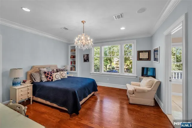 $2,950,000 | 11 Oconnors Lane, Old Tappan, NJ 07675