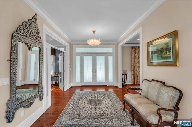 $2,950,000 | 11 Oconnors Lane, Old Tappan, NJ 07675