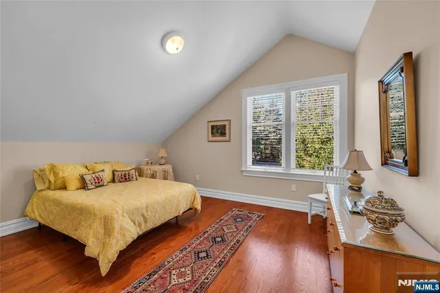 $2,950,000 | 11 Oconnors Lane, Old Tappan, NJ 07675