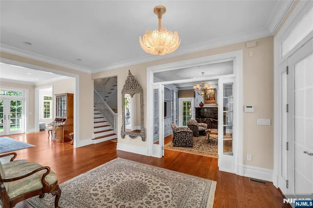 $2,950,000 | 11 Oconnors Lane, Old Tappan, NJ 07675