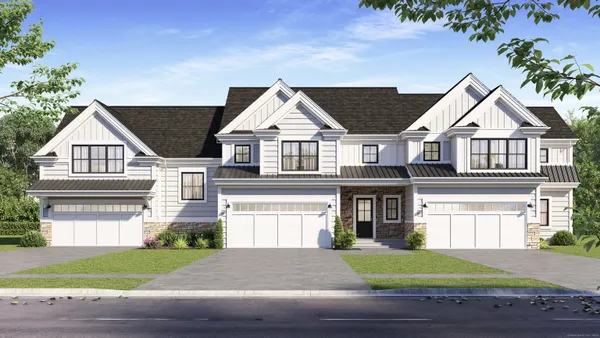$889,900 | 12 Village Circle, Unit 12, Guilford, CT 06437
