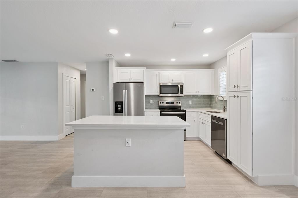 1500 Gay Road, Unit 18D Winter Park, FL 32789 - Photo 8 of 30