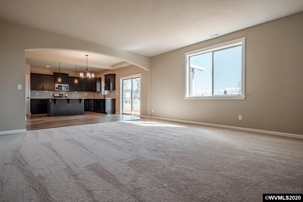 7304 Dot Street Corvallis, OR 97330 - Photo 3 of 32
